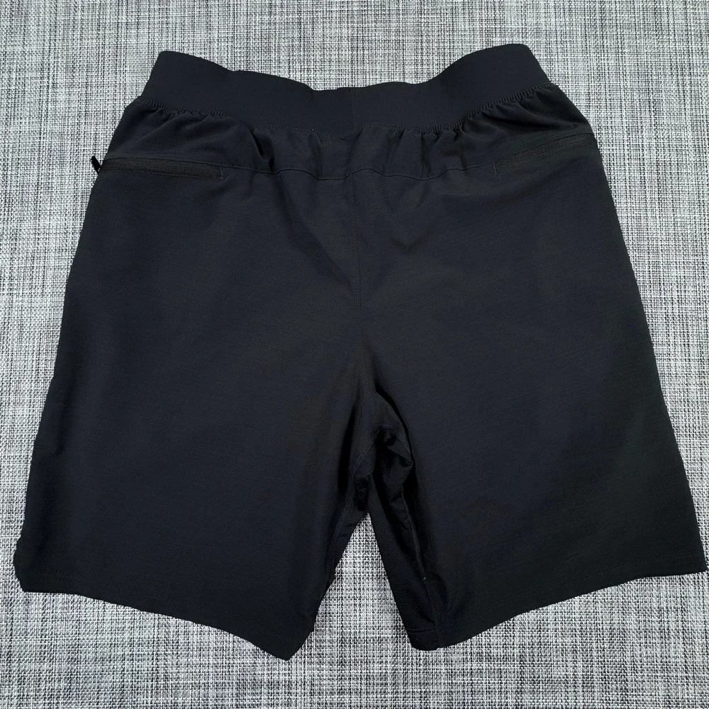 Fabletics Men's Lined Athletic Shorts Black Approx Medium Training Zip Pocket